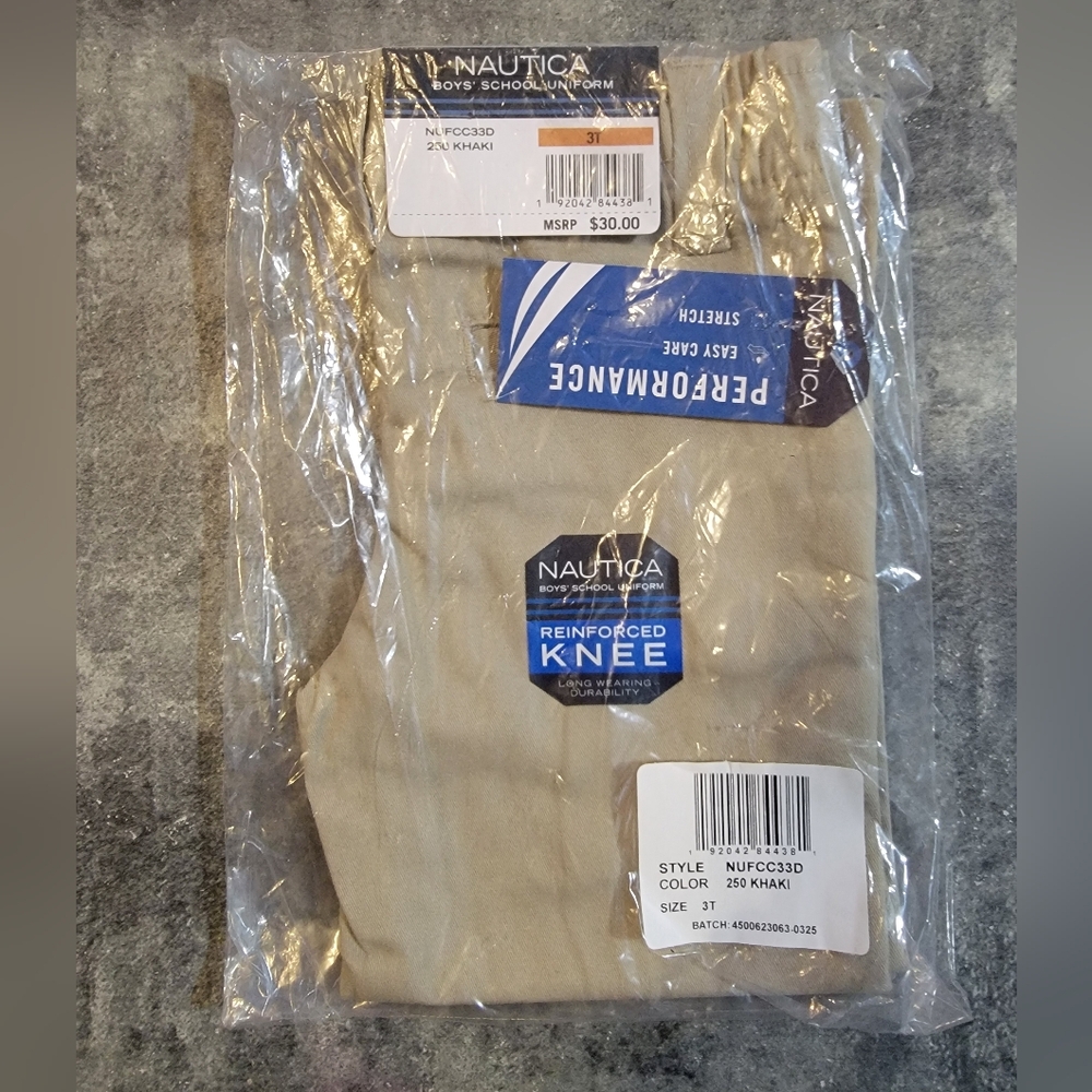 Nautica Boys Khaki Uniform Shorts New In Package 3T